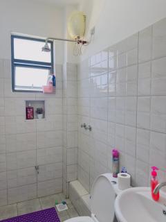 TamuTides Studio Cozy and Work -Friendly Stay in Nyali - 7