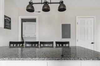 Walk about Hillsboro Village, 9 mins to downtown! - 9