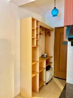 Luxury Pool Side Studio With Private Balcony - 9