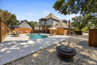 Texas Country Oasis | Near Stockyards & Arlington - 7