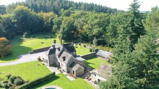 Danby Lodge - 9