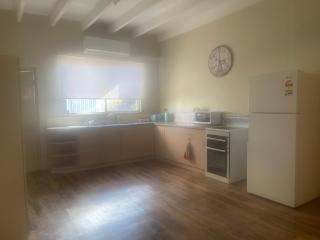 Broken Hill Desert Flower Cottage - 7