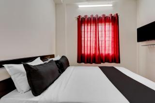 Super Hotel O Sri Sai Guru Comfort - 4