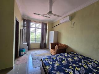 Dunia Kanak Kanak Homestay - 1