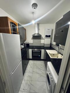 Hyde Crescent Rooms - 3