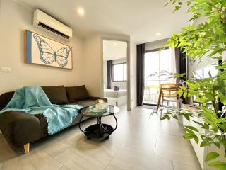 Chalong - Seaview Serenity 1BR Bliss -Rooftop Pool - 3
