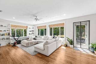 Modern Delray Beach Retreat with Kitchen Workspace and Backyard BBQ Near Atlantic Avenue and Ocean - 4