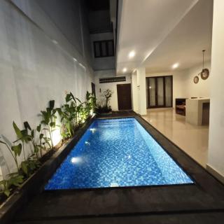 NEW 4 BR Korin Villa Sanur - 5