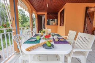 Séjour Authentique en Villa Créole avec Vue sur les Mamelles - 1