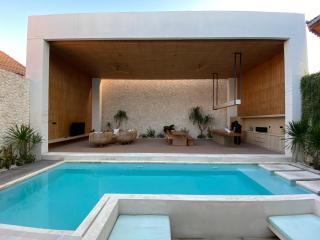 Modern Villa Cemagi - 0