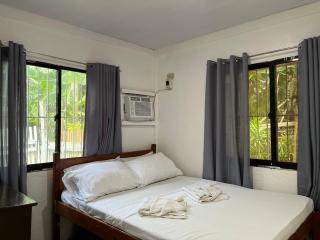 2BR spacious 300mbps 4 minutes walk to the beach - 1