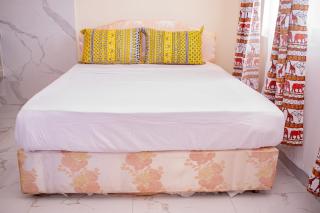 Studio with Ac-3mins from the beach - 1