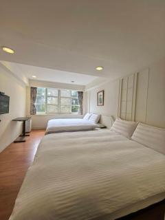 Maria Hotel - 9