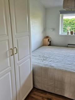 Family-Friendly Holiday Home Near Beach - 6