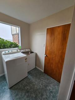 Catlins-Alloa House, Hina Hina Rd - 1