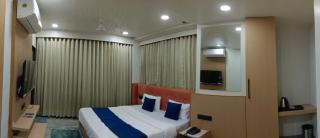 Hotel Earth Orbit - 6