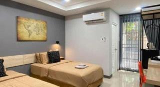 The Hub Hotel Surin - 4