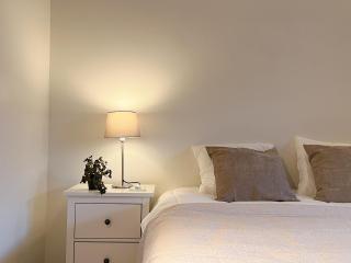 Unmatched Location - Front Row Fjord Apartment - 2 Bedrooms, Fully Equipped - 4