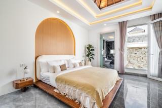 Private Pool Villa Arsy w Rooftop By Orivista - 9