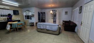 Easygoing - Paramaribo - 4