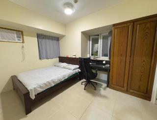 Leos room - 2