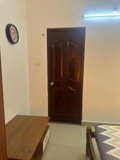 Guruvayur Soorya Madhavam Apartment - 8