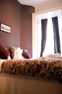 Royal Mile Group Apartments - Edimburgo - 0