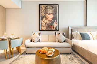 Deluxe Studio Business Bay - Balcony City Skyline Views - 9