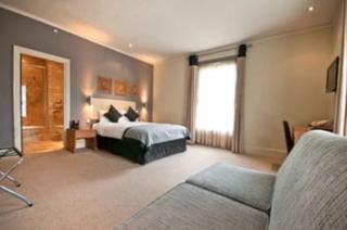 Inn on the Lake by Innkeeper's Collection - 8