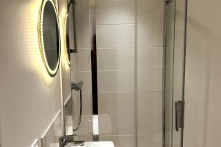 Studio lumineux hypercentre avec balcon - 2