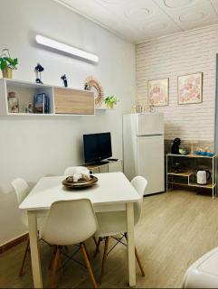 Basic interior Apartment Sagrada Familia Excellent for exploring Barcelona Very good location - 0