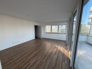Family & Friends Luxury Apartment - 4