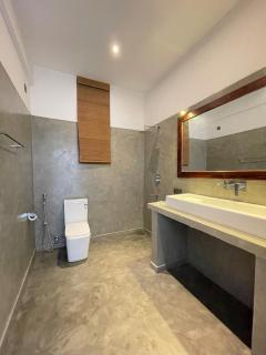 Seaview, 4 BR Private Villa, Tangalle Beach - 2