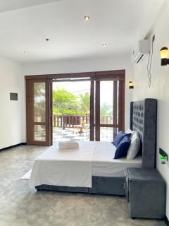 Seaview, 4 BR Private Villa, Tangalle Beach - 8