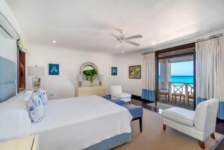 Tropical Retreat Private Pool and Beach Access - 1