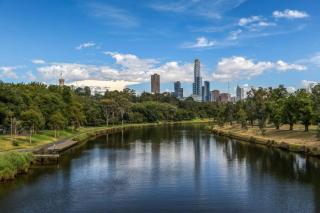 Rosa & Noir - Riverside Escape near Botanic Gardens - 6