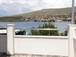 Apartment with Terrace - 4