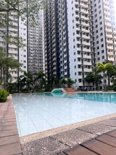 New 1BR in Mandaluyong - 1