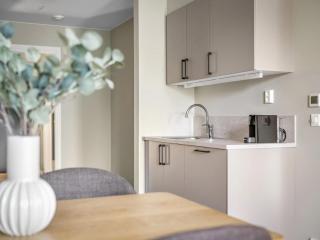 Modern 3-rooms apartment in Jattavagen, Hinna Park - 4