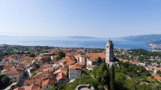 Villa with swimming pool and children's playground, in a quiet area - by Traveler Tourist agency Krk - ID 2686 - 6