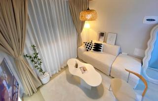 COZY BUTTERHOUSE, Near Metro, Close to Airport, Hongdae, WIFI, Long Biz Trip, Local Vibe - 8
