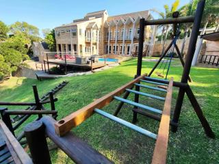 Palm Valley Inn - Port Elizabeth - 5