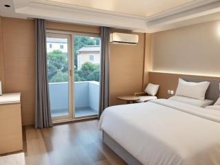 Star Valley Hotel - 3