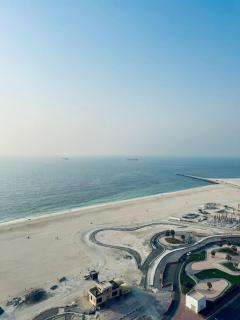 Beachfront 2BR Apartment with Stunning Sea View - 3