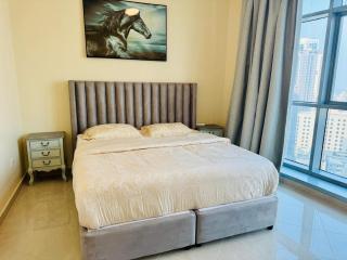 Beachfront 2BR Apartment with Stunning Sea View - 3