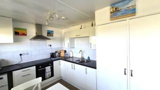 Chalet 150, Perran Sands - 7