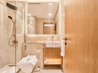 FAM Living Minimalist 1BR Gem in Binghatti Amber - 4