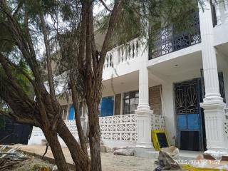 Polycap Cottage Home - 6