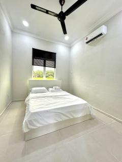 Azzahra Sawah Homestay Unit A - 1