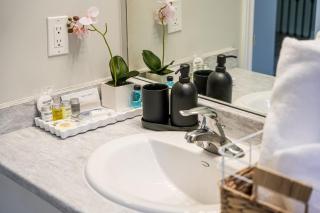 Spacious 3BR Townhome Near Casino & Thermea Spa - 2